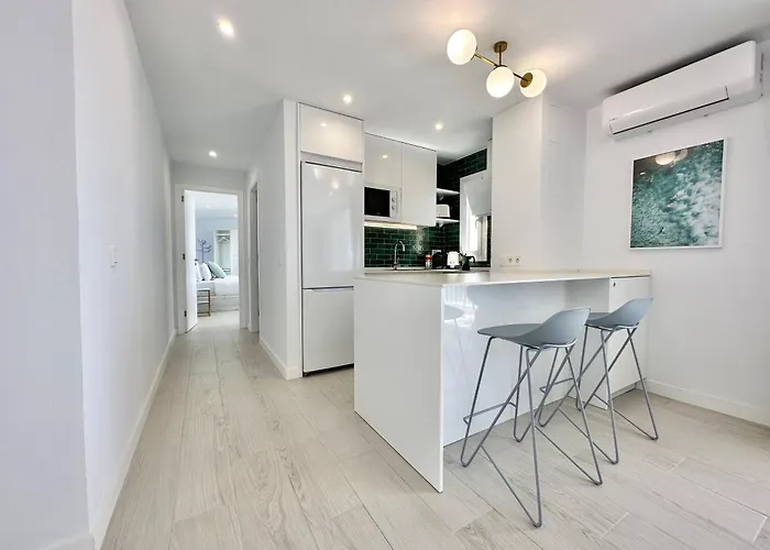 Torres De Yomely - Y14d 美洲海滩